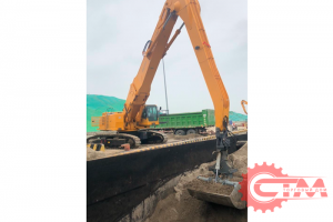 Перегружатель гусеничный с грейферным захватом BADA WYS80. Фото 7