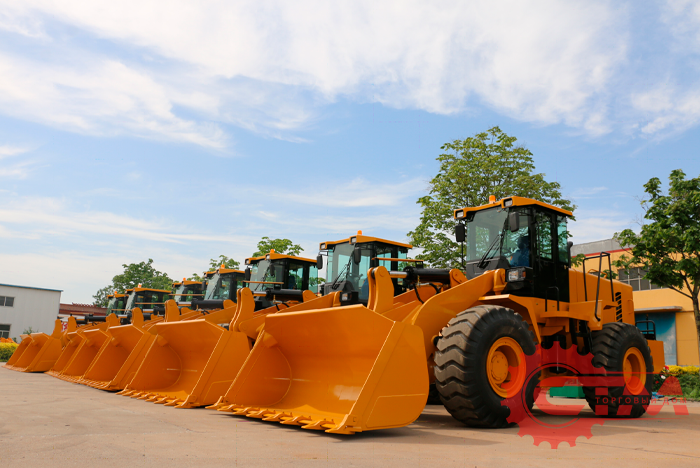 Фронтальный погрузчик YUGONG LQ956. Фото 2