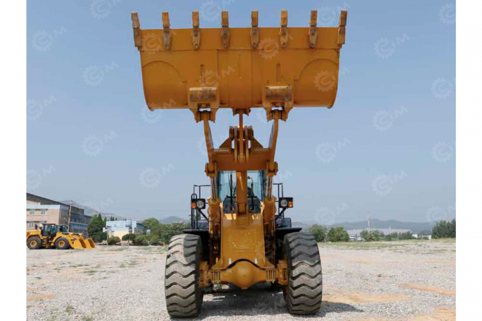 Фронтальный погрузчик VIGRUS 668 г/п 6т мосты CAT. Фото 4