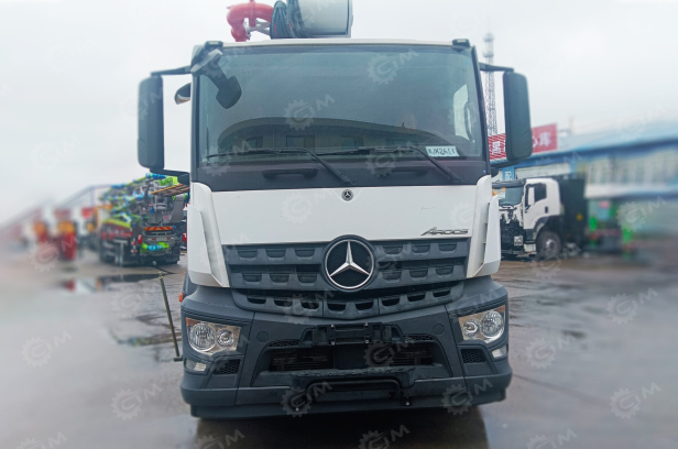Автобетононасос XCMG SYM5463THBFB на шасси Mersedes 8x4 дв 335kw 62 метра. Фото 9