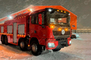 Эвакуатор частичной погрузки на шасси SHACMAN 8х4 дв. 550 л.с. кабина  Х3000. Фото 1