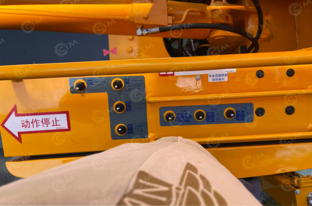 Автовышка AICHI на шасси ISUZU 4Х2 дв 88kw сдвоенная кабина высота подъёма 18,2м. Фото 4