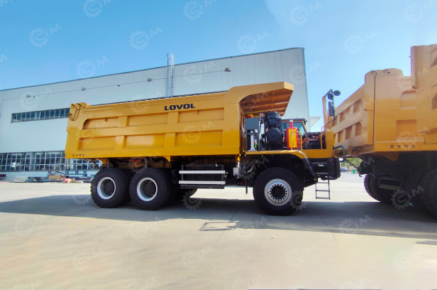 Карьерный самосвал LOVOL WT130	гп 90 тонн. Фото 8