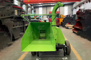 Измельчитель веток прицепной производительность 3-5м3/ч. Фото 1