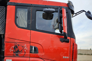 Самосвал SHACMAN 8×4 X5000 SX331863366 550л.с. С КОЗЫРЬКОМ. Фото 2