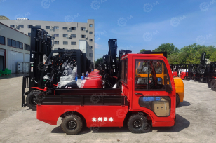 Электротележка HANGCHA BD50 (с кабиной и бортами). Фото 2