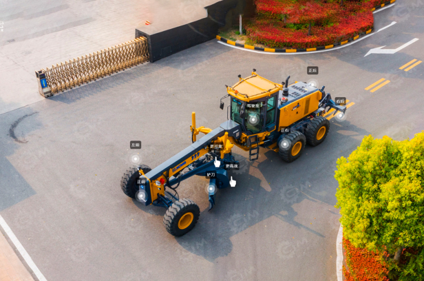 Автогрейдер FTJ GR3005TIV нож, 7-зубый рыхлитель. Фото 5