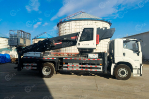 Автовышка WANBANG на шасси ISUZU 4Х2 дв 151Kw высота подъёма 45м. Фото 2