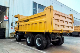 Карьерный самосвал LOVOL WT95 гп 65 тонн. Фото 3