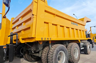Карьерный самосвал LOVOL WT90 гп 60 тонн. Фото 5
