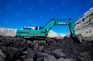 Экскаватор гусеничный SUNWARD SWE500ES. Фото 2