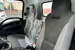 Бортовой грузовик ISUZU 4x2 дв 139kw гп 6 тонн c кму XCMG SQS125 гп 5т 4 секции стрела 11,2 кузов 6200х2400х550 колёса 8.25R20 с корзиной. Фото 14