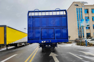 Полуприцеп бортовой LUXUDA LZC9408 3 оси FUWA 13т, гп 50 тонн, 13600*2550*3990 (пневмоподвеска, коники, фитинги). Фото 5