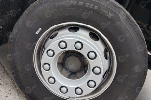 Тягач VOLVO 6х2 FM 460 62TD пневмоподвеска. Фото 5