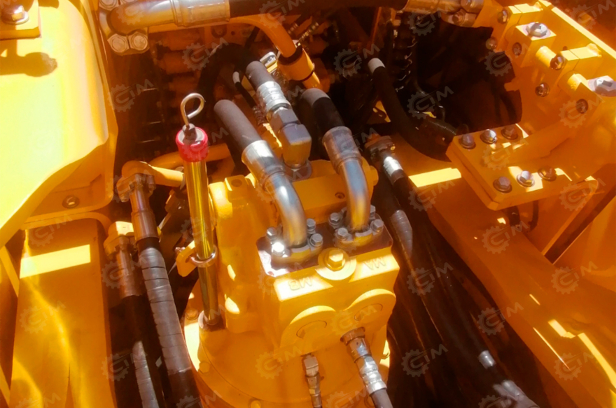 Гусеничный экскаватор KOMATSU PC520-11MO, вес 51000кг, ковш 2,5-3,22м3, + дополнительная гидролиния для гидромолота. Фото 3