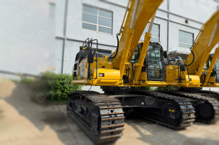 Гусеничный экскаватор KOMATSU PC520-11MO, вес 51000кг, ковш 2,5-3,22м3, + дополнительная гидролиния для гидромолота. Фото 7