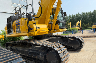 Гусеничный экскаватор KOMATSU PC520-11MO, вес 51000кг, ковш 2,5-3,22м3, + дополнительная гидролиния для гидромолота. Фото 1