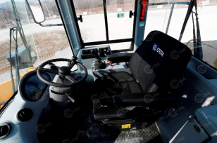 Фронтальный погрузчик Shandong SEM 636D	джойстик, кондиционер, 3 контура, быстросъем, ковш 2,0м3. Фото 4