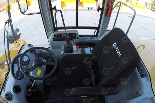 Фронтальный погрузчик Shandong SEM 655D	джойстик ковш 2,7м3, кондиционер, дв евро2. Фото 2