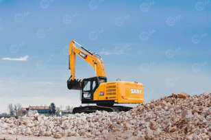 Экскаватор гусеничный  SANY SY215С стрела 8,5м длина рукояти 6,02м, планировочный ковш 1,1м3. Фото 1