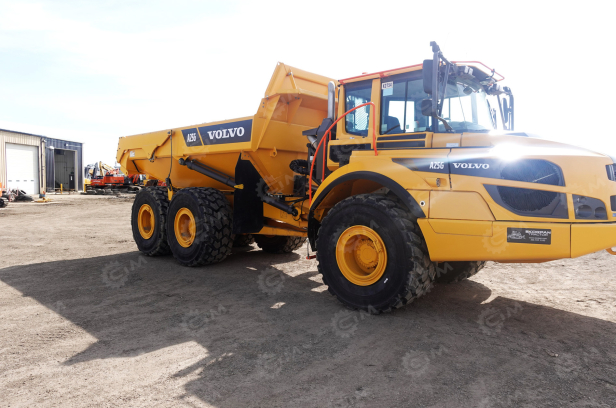 Шарнирно-сочлененный самосвал VOLVO A25G гп 25 тонн. Фото 5