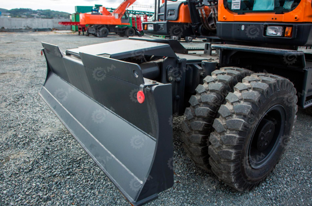 Экскаватор колесный Develon DX210W вес 20,1т ковш 0,9м3. Фото 5