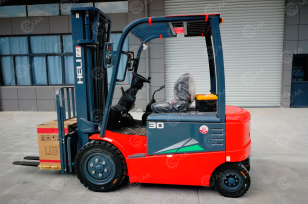 Вилочный погрузчик электрический Heli CPD30 гп 3т высота подъёма 3м длина вил 1,6м, доп свинцово-кислотный аккумулятор 80/560, ручка управления переключением передач со стороны аккумулятора, стальная. Фото 1