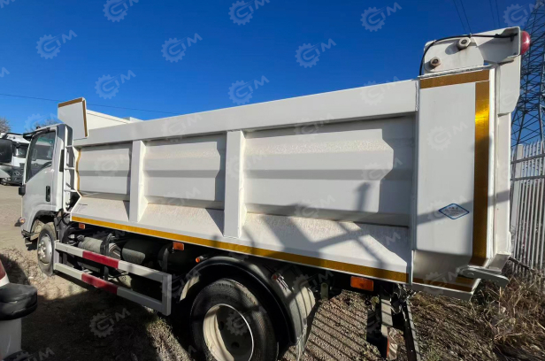 Самосвал ISUZU 4x2 дв 139kw передний подъёмник гп 6 тонн 2024г. Фото 5