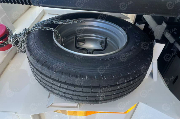 Самосвал ISUZU 4x2 дв 139kw передний подъёмник гп 6 тонн 2024г. Фото 9