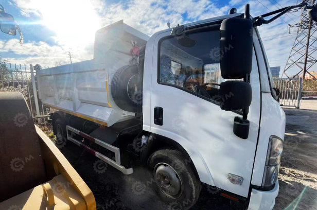 Самосвал ISUZU 4x2 дв 139kw передний подъёмник гп 6 тонн 2024г. Фото 16