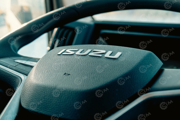 Ассенизатор (вакуумная машина) на шасси ISUZU 4x2 EST7 дв 125KW бочка 6м3 насос XD-240. Фото 22