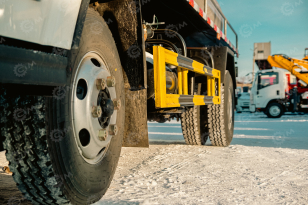 Ассенизатор (вакуумная машина) на шасси ISUZU 4x2 EST7 дв 125KW бочка 6м3 насос XD-240. Фото 18