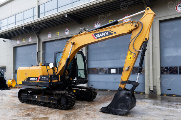 Гусеничный экскаватор SANY SY135С. Фото 10