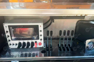 Автовышка Qingling GKS32 на шасси ISUZU 4Х2 дв 151kw кабина Elf высота подъёма 32м гп люльки 200кг колёса 235/75R17.5. Фото 3