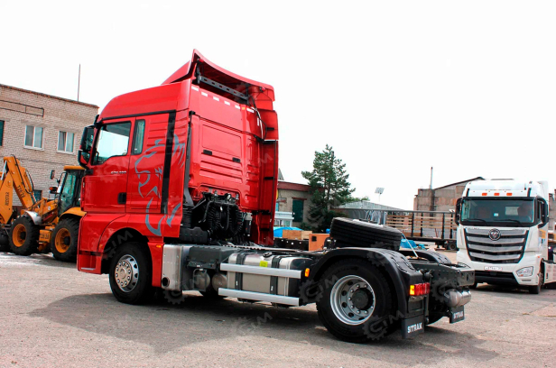 Седельный тягач SITRAK C7H 4x2 480 л.с АКПП, пневматическая подвеска. Фото 3