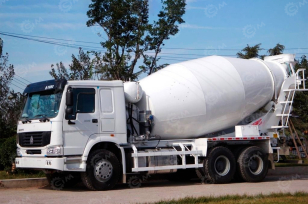 Автобетоносмеситель HOWO 6x4 ZZ5257GJBN3641W. Фото 1