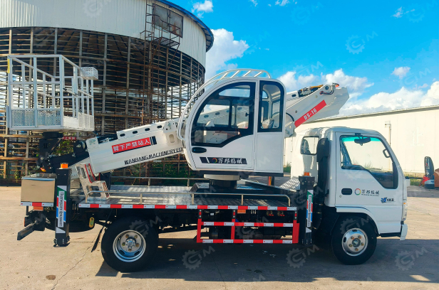 Автовышка на шасси ISUZU 4Х2 дв 96kw высота подъёма 16м. Фото 2