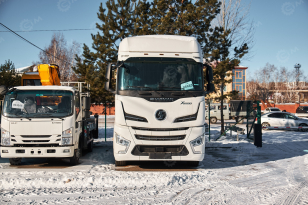 Тягач SHACMAN 4х2 X6000 SX4188YY381 480л.с. (боковая защита + КОМ). Фото 23