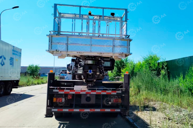 Автовышка VIGRUS на шасси ISUZU 4Х4 дв 151Kw высота подъёма 45м. Фото 4