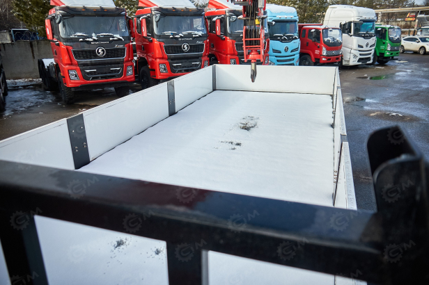 Бортовой грузовик ISUZU 4x2 дв 151kw гп 10 тонн c кму VIGRUS SHS2505 гп 10 тонн 5 секций 17.3м кузов 6500*2470*550 ПДУ люлька. Фото 5