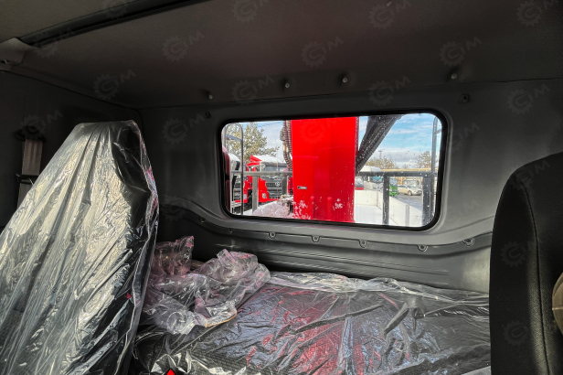 Бортовой грузовик ISUZU 4x2 дв 151kw гп 10 тонн c кму VIGRUS SHS2505 гп 10 тонн 5 секций 17.3м кузов 6500*2470*550 ПДУ люлька. Фото 12