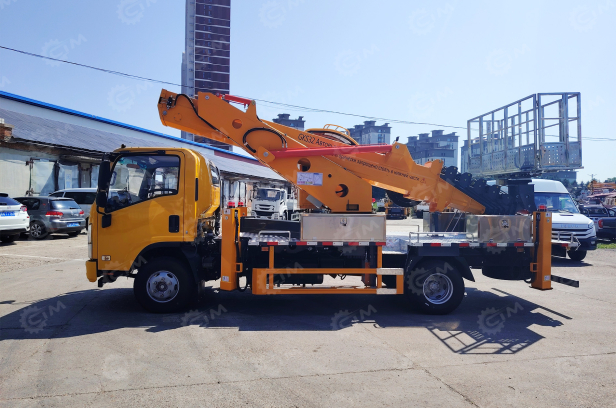 Автовышка Qingling GKS32 на шасси ISUZU 4Х2 дв 103kw высота подъёма 32м. Фото 14