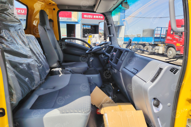 Автовышка Qingling GKS32 на шасси ISUZU 4Х2 дв 103kw высота подъёма 32м. Фото 15