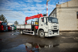 Бортовой грузовик ISUZU 4x2 дв 151kw гп 10 тонн c кму VIGRUS SHS2505 гп 10 тонн 5 секций 17.3м кузов 6500*2470*550 ПДУ люлька. Фото 4