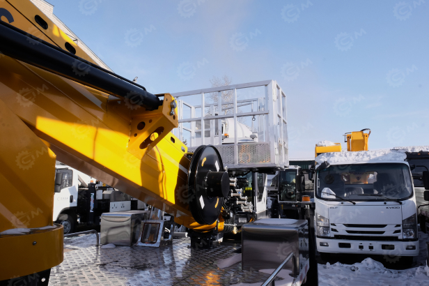 Автовышка VIGRUS GKS30.5 на шасси ISUZU 4Х2 	дв 94kw высота подъёма 30,5м гп корзины 400кг. Фото 11