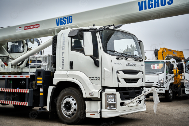 Автокран на шасси ISUZU 4x2 дв151kw крановая установка VIGRUS VGS16 гп 16т., 5 секций, стрела 36,6м управление крановой установкой рычагами. Фото 26