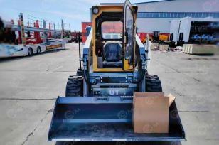 Мини-погрузчик JC85GH гп 850кг. Фото 2