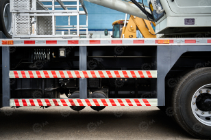 Автокран на шасси ISUZU 4x2 дв151kw крановая установка VIGRUS VGS16 гп 16т., 5 секций, стрела 36,6м управление крановой установкой рычагами. Фото 13