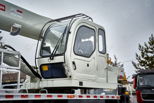 Автокран на шасси ISUZU 4x2 дв151kw крановая установка VIGRUS VGS16 гп 16т., 5 секций, стрела 36,6м управление крановой установкой рычагами. Фото 18