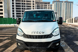 Бортовой грузовик IVECO 4x4 дв 130kw двойная кабина АКПП кузов 2725×2070×400. Фото 3